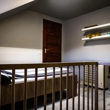 érsek Apartman *