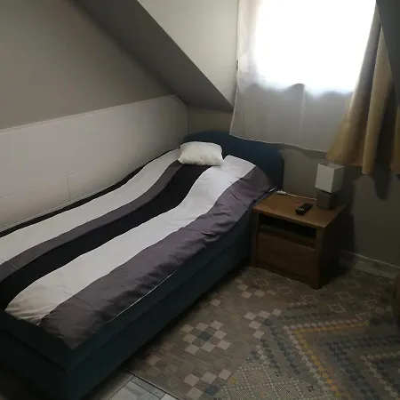 érsek Apartman