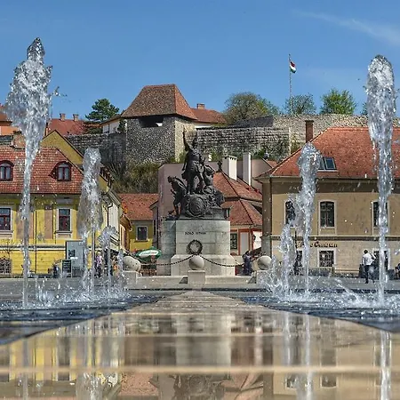 érsek Apartman
