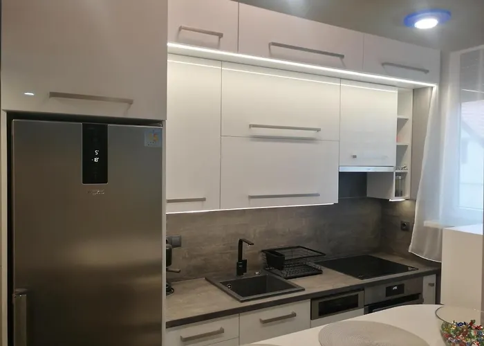 Ersek アパート *